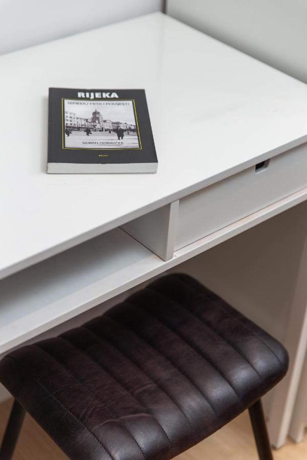 Sweet Nest Korzo Apartment Rijeka Ngoại thất bức ảnh